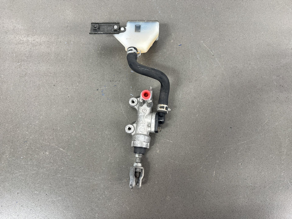 2006 Suzuki SV650 Rear Brake Master Cylinder Reservoir (Silver) OEM 69600-16G00