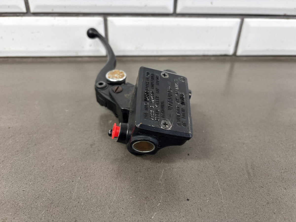 1990-2000 Kawasaki ZX-11 ZX1100C ZX1100D Front Brake Master Cylinder 43015-1498