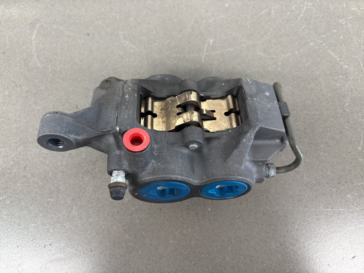 1999-2007 Yamaha YZF600R 3K Mile Pair Front Brake Calipers 4 Piston W Pads OEM