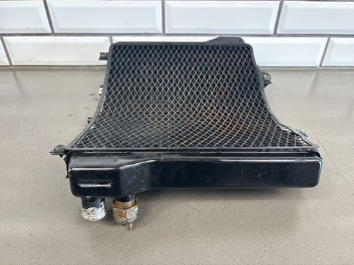 1990-1993 Kawasaki Ninja ZX-11 ZX1100C Radiator OEM 39060-1094