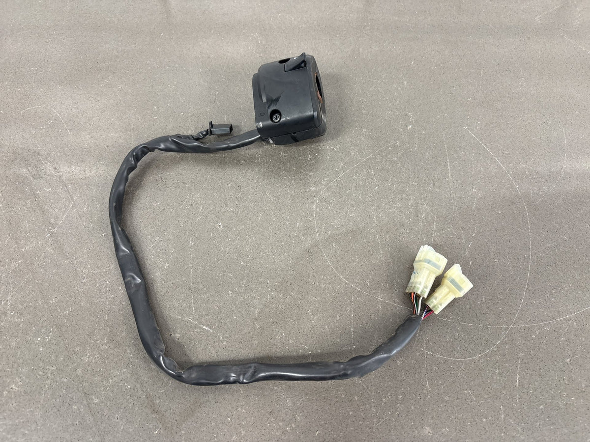 20-22 Kawasaki Ninja 650 EX650 Left Handlebar Switch Housing (Black) 46091-0489
