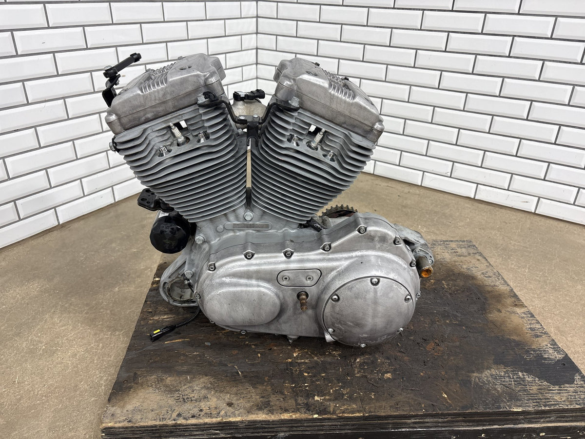 2004-2006 Harley Sportster 883 XL883 Complete Engine Motor OEM 19272-06