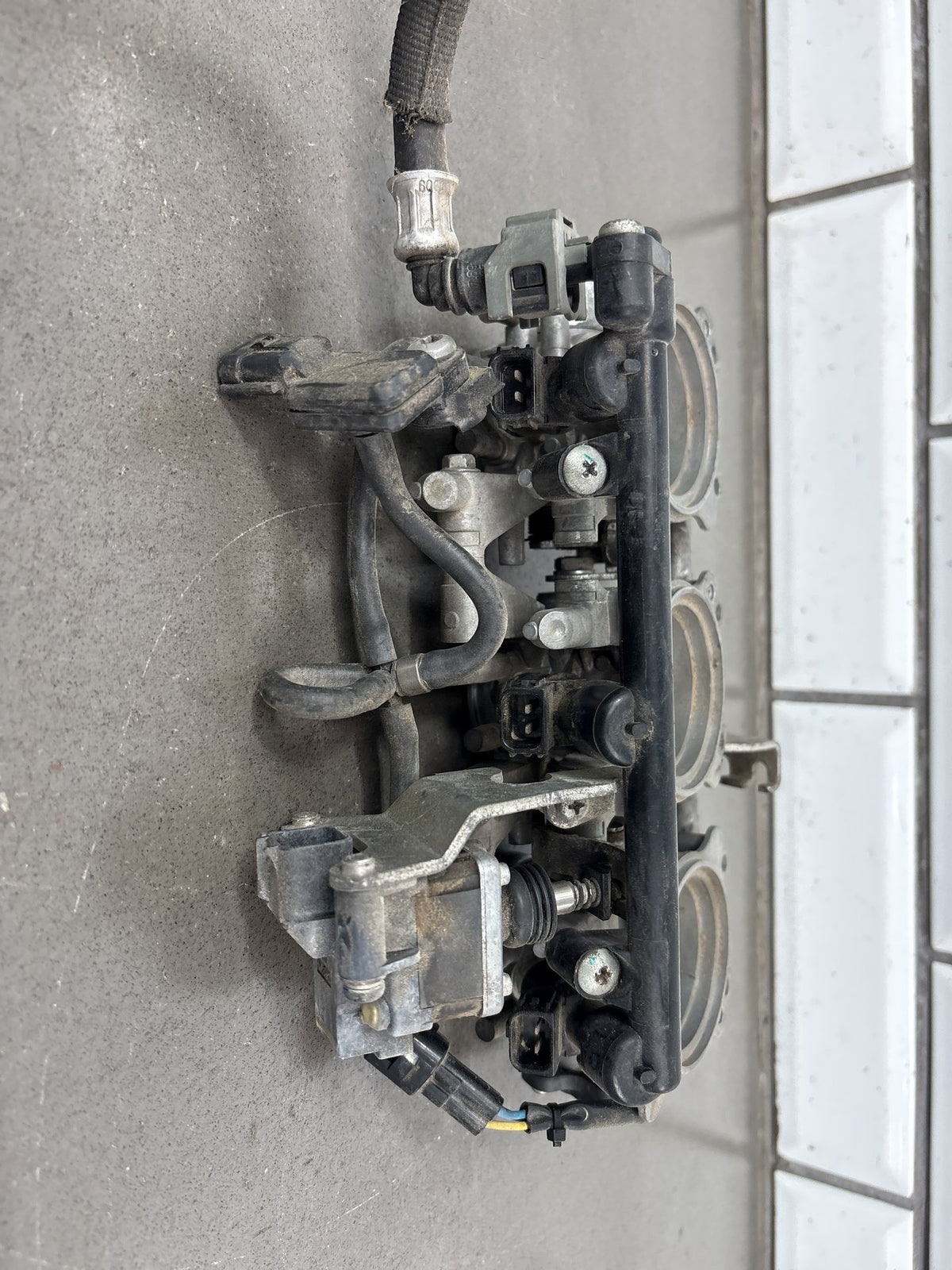 2008-2012 Triumph Street Triple 675 Throttle Bodies with Fuel Rail Injectors OEM
