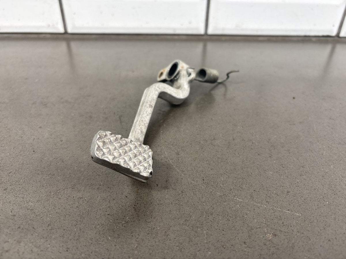 1990-2001 Kawasaki Ninja ZX-11 ZX1100C ZX1100D Rear Brake Pedal OEM 43001-1292
