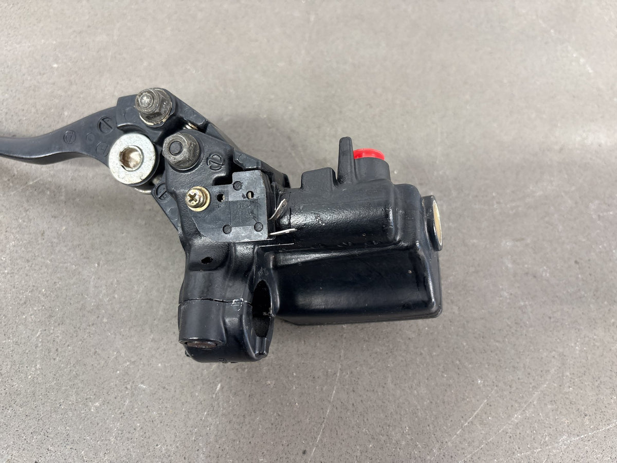 1990-2000 Kawasaki ZX-11 ZX1100C ZX1100D Front Brake Master Cylinder 43015-1498