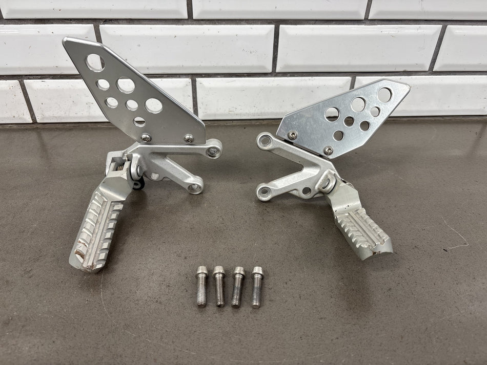 2004-2010 Aprilia RSV1000R Tuono Front Footpeg Brackets Knight Design Lower Pegs