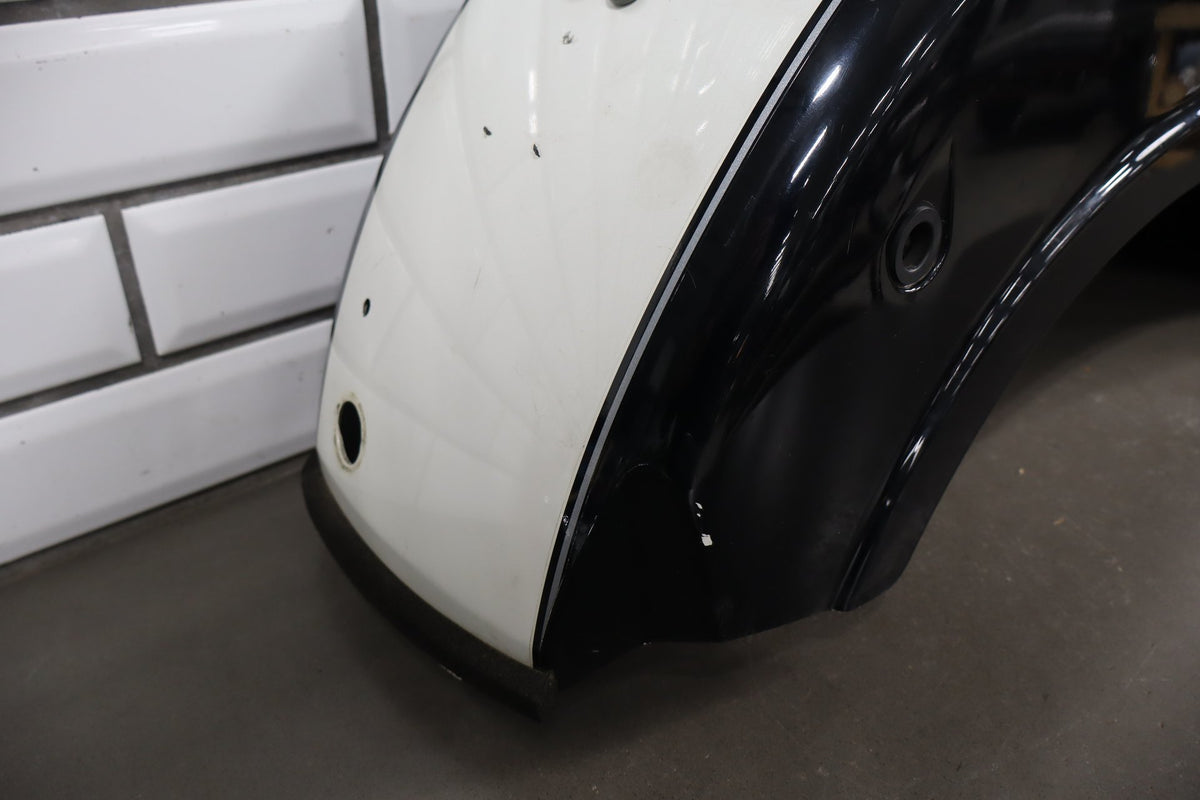 2001 Suzuki VL800 Volusia Rear Fender OEM with Chrome Trim Black White FP4