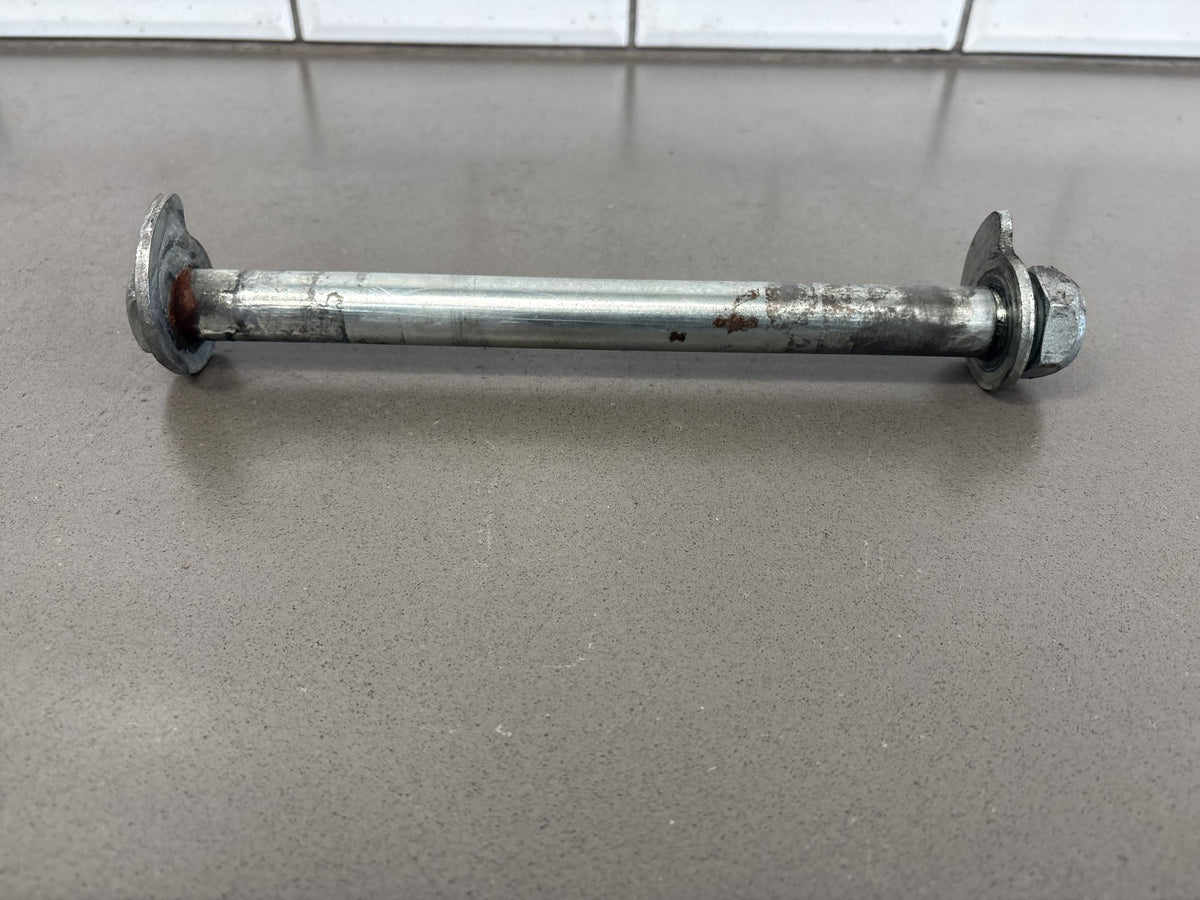 2002-2006 Harley Road King FLHR FLHRCI Rear Axle Adjuster Cams OEM 41056-02