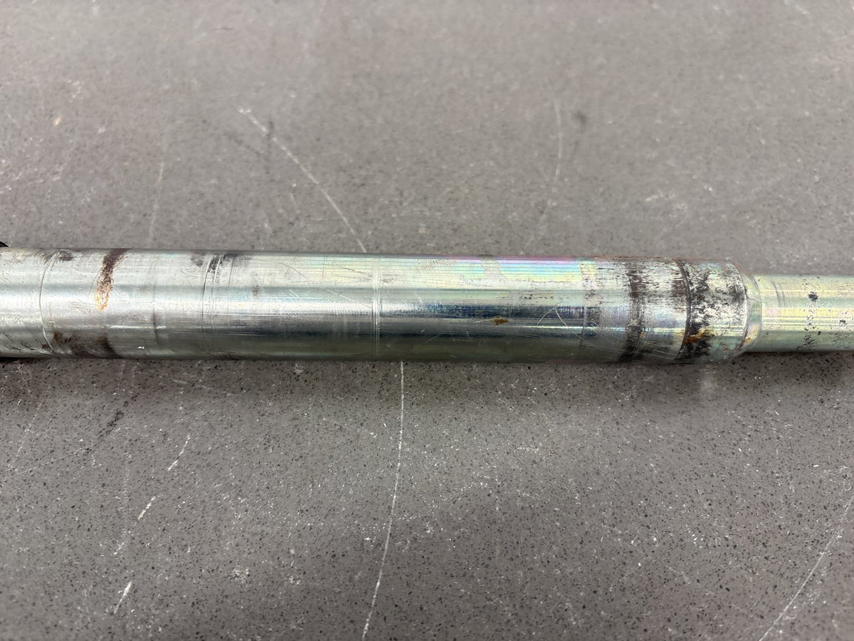 06-07 Dyna Super Glide Street Bob Low Rider Harley Front Axle 40928-06