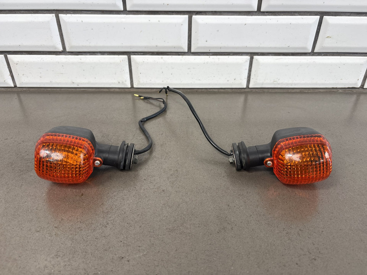 1999-2007 Yamaha YZF600R 3K Mile Pair Rear Turn Signals Amber Lens OEM