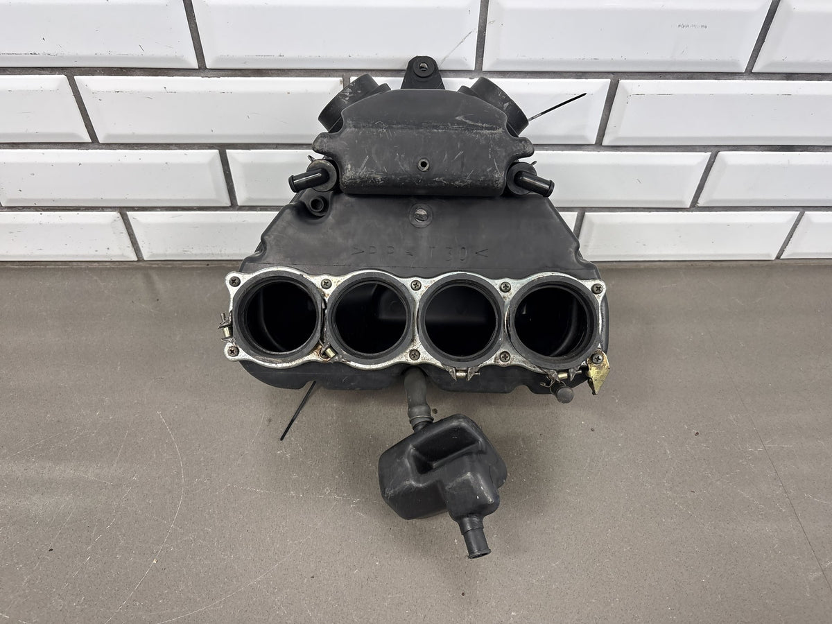 1999-2002 Yamaha YZF-R6 Airbox Air Box Intake Housing OEM