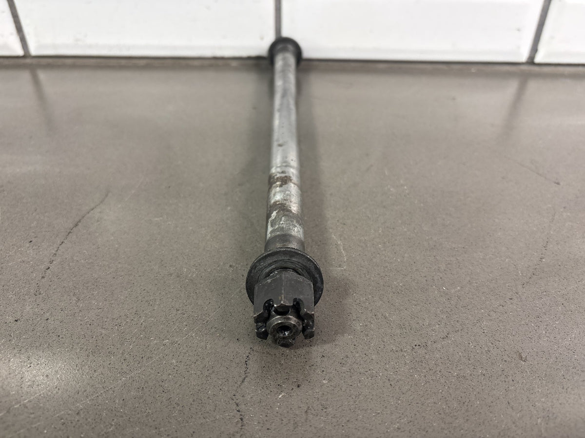 00-06 Harley Heritage Softail Classic FLSTC FLSTCI Rear Axle OEM 41110-79A