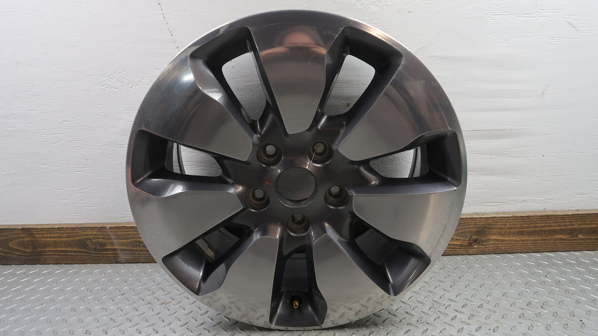 2017-2020 Chrysler Pacifica 18x7.5 OEM Wheel 5SQ16TRMAB Scuffed