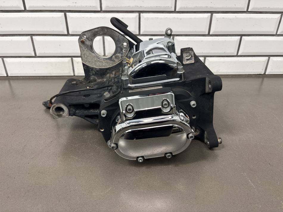 2004 Harley Heritage Softail FLSTC 5 Speed Transmission Chrome & Black 33006-04