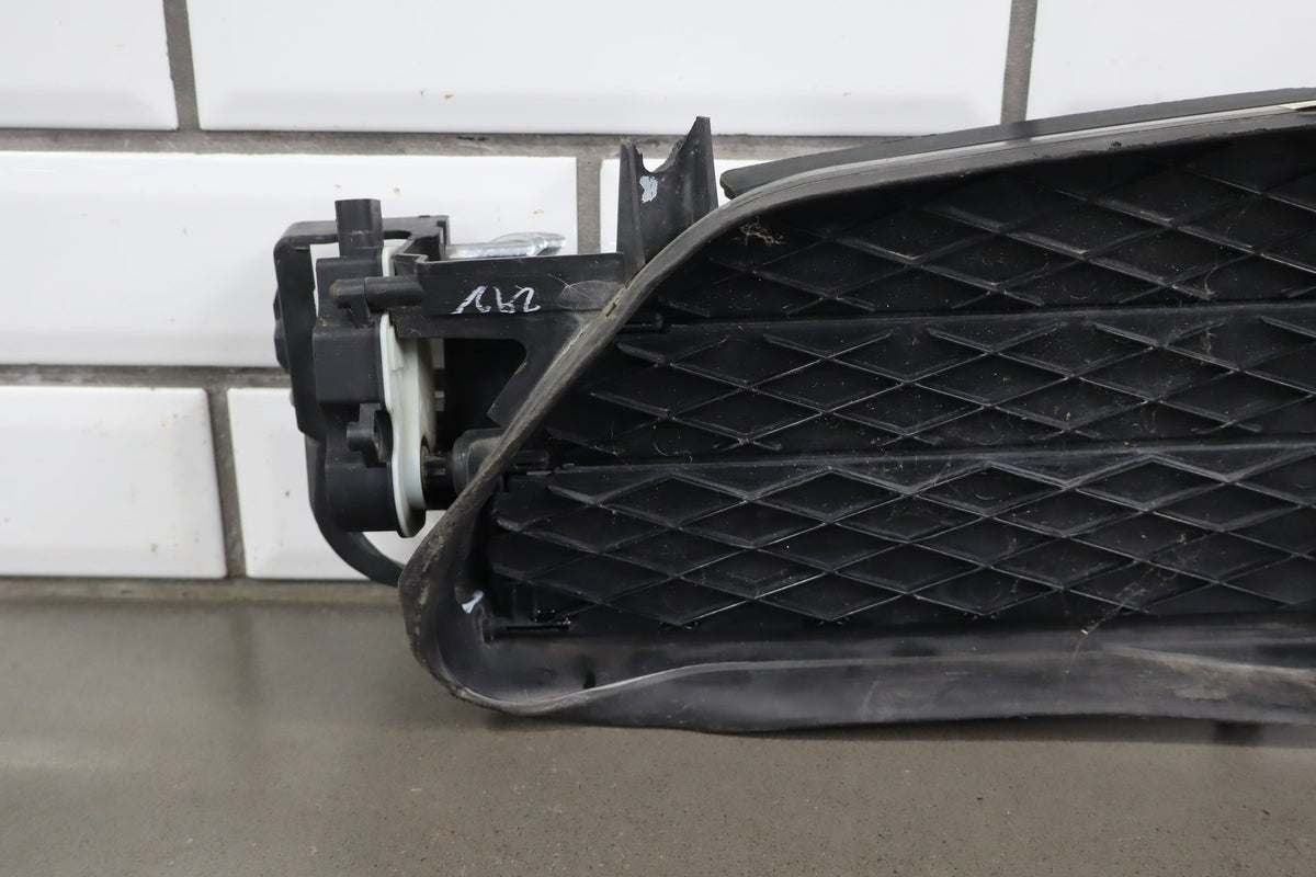 12-15 Model S MS Front Right Bumper Active Louvre Shutter Grille 1007269-00-E