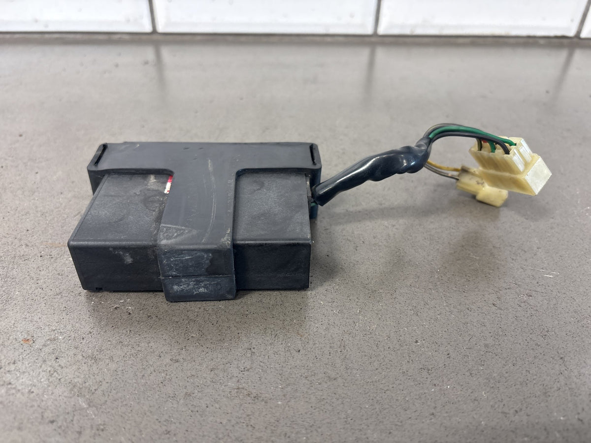 1990-1993 Kawasaki Ninja ZX-11 ZX1100C CDI Igniter Ignition Module 21119-1303