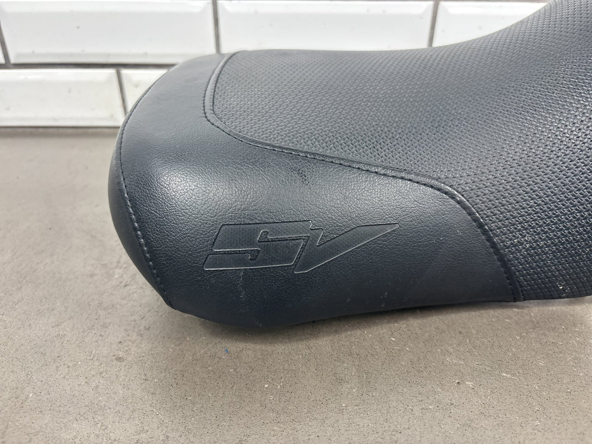 04-09 Suzuki SV650 SV650S Front Seat (Black) OEM 45100-16G40-W05 45100-16GA0-W05