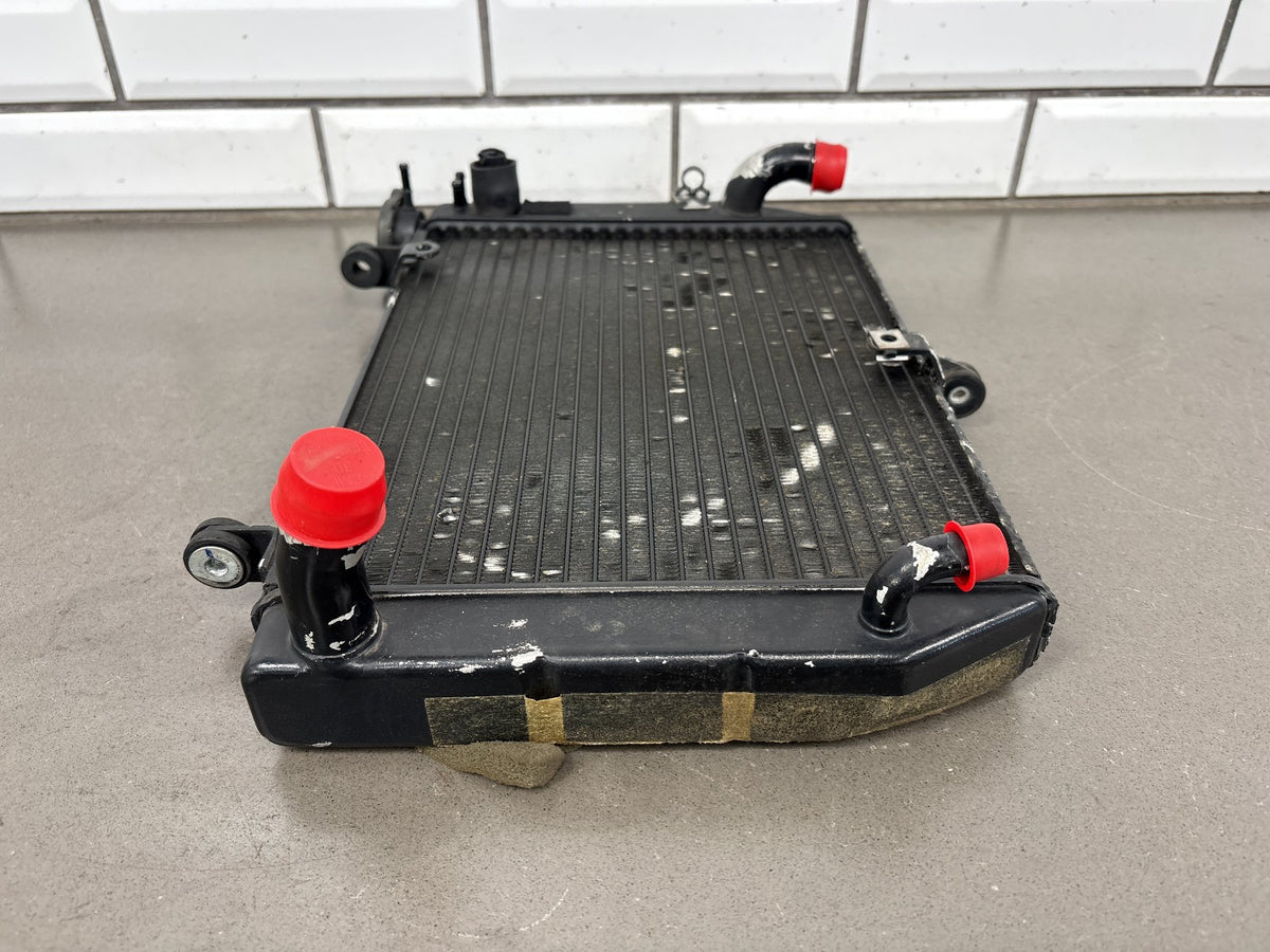 1999-2002 Yamaha YZF-R6 YZFR6 5EB Aluminum Radiator Cooling Core OEM