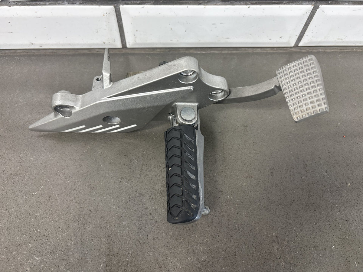 2010-2014 Kawasaki Concours 14 ZG1400 Front Footpeg Brackets Pair Brake Pedal