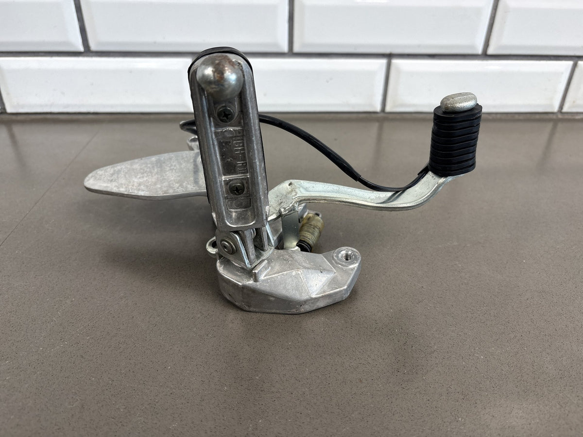 1999-2007 Yamaha YZF600R Pair Left Right Rearsets Shift Lever Brake Pedal OEM