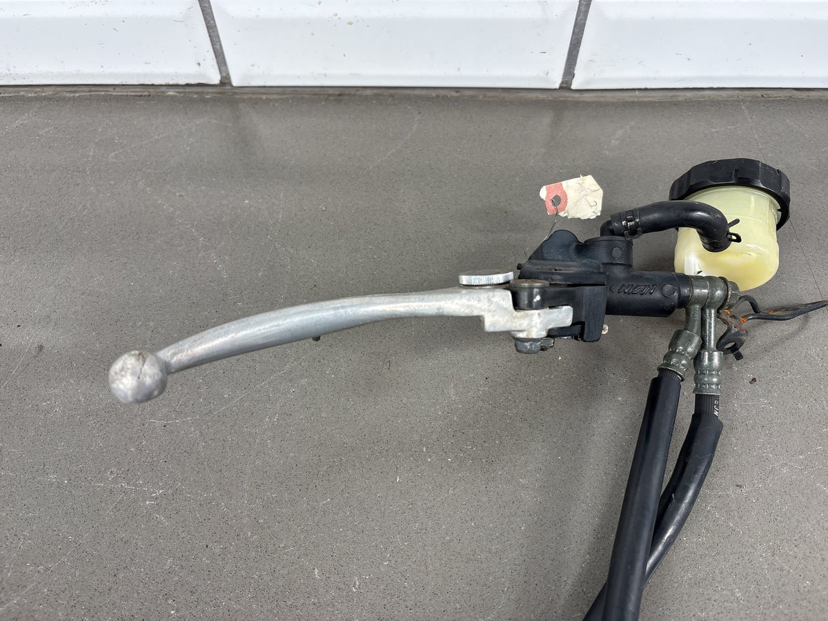 1999-2000 Yamaha YZF-R6 Front Brake Master Cylinder with Lines OEM