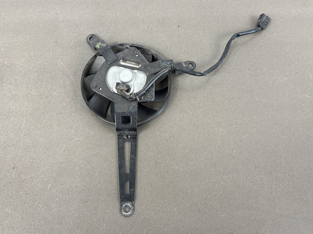 2006-2011 Yamaha FJR1300A Radiator Cooling Fans Pair Black OEM 3P6-12405-00-00