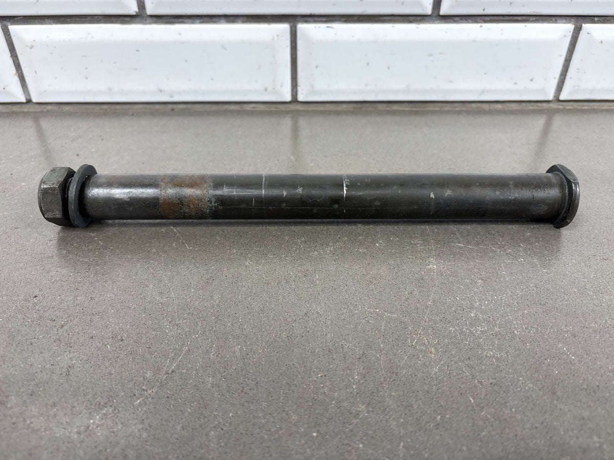 1999-2002 Yamaha YZF-R6 Rear Axle Shaft with Nut OEM