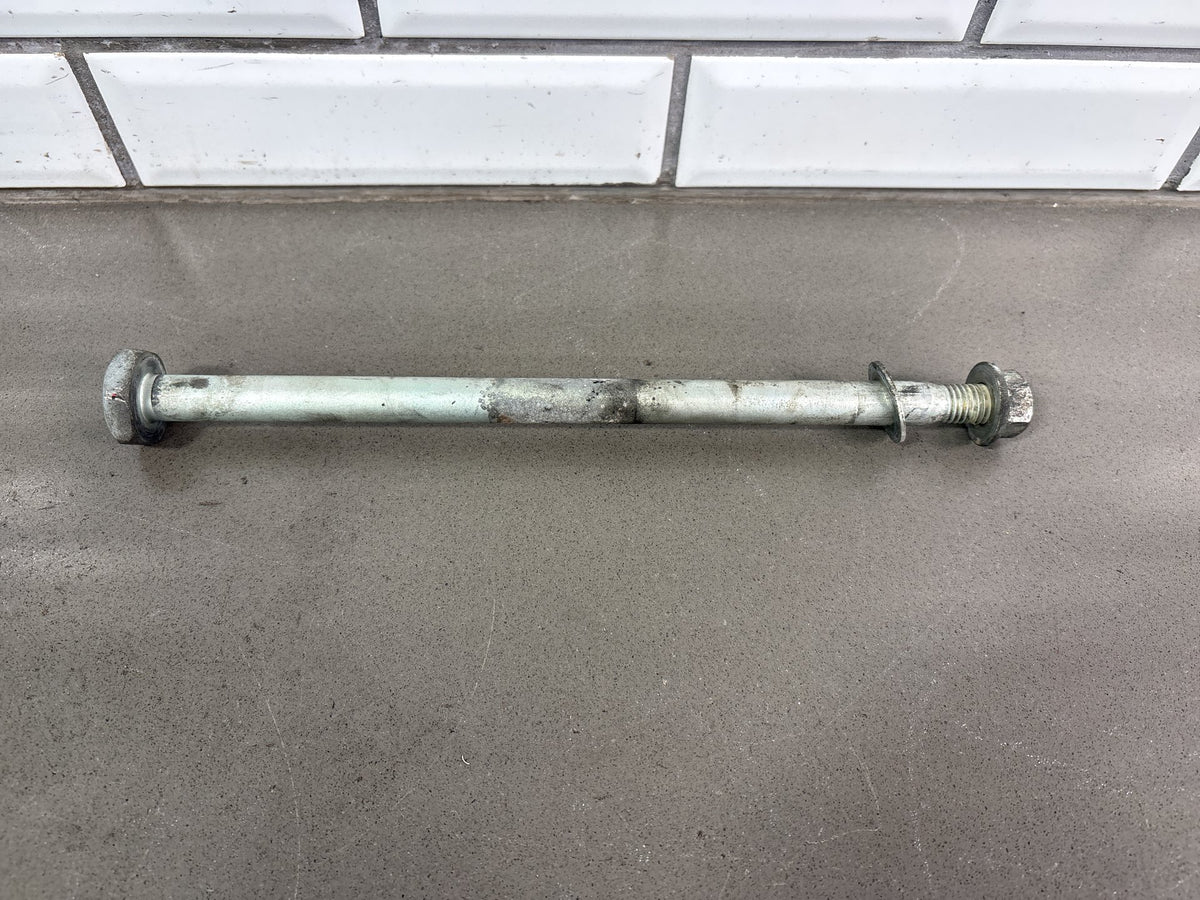 00-06 Harley Heritage Softail FLSTC FLSTCI Swingarm Pivot Shaft OEM 47610-00