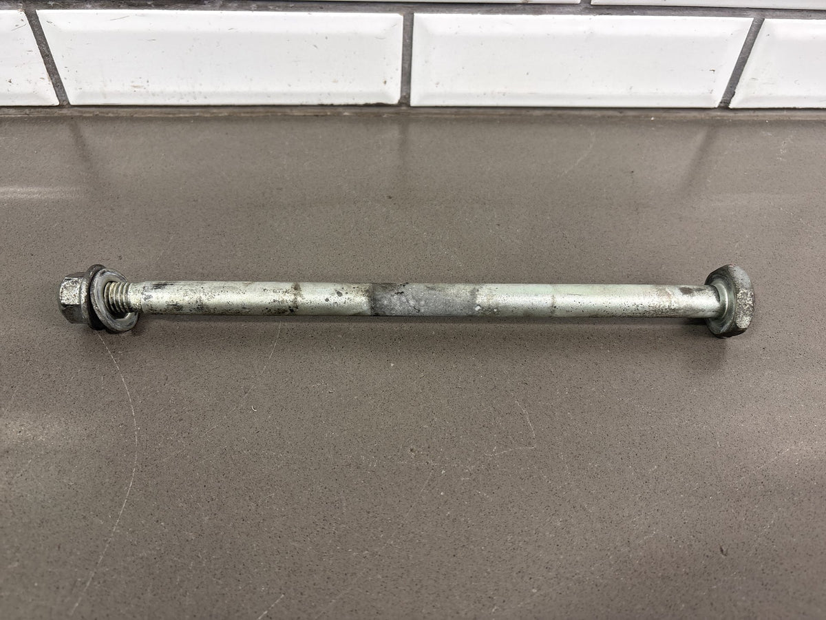 00-06 Harley Heritage Softail FLSTC FLSTCI Swingarm Pivot Shaft OEM 47610-00