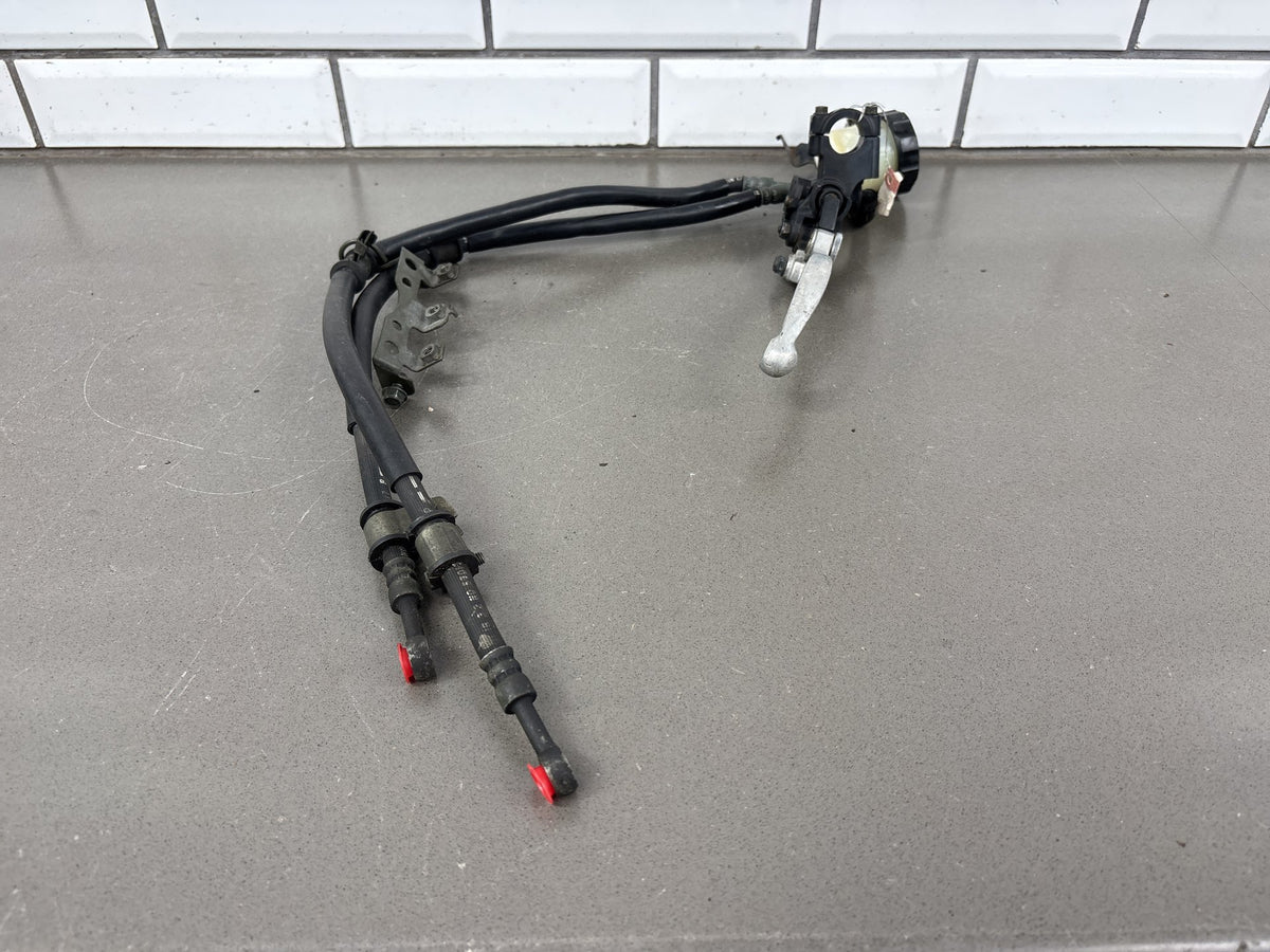 1999-2000 Yamaha YZF-R6 Front Brake Master Cylinder with Lines OEM