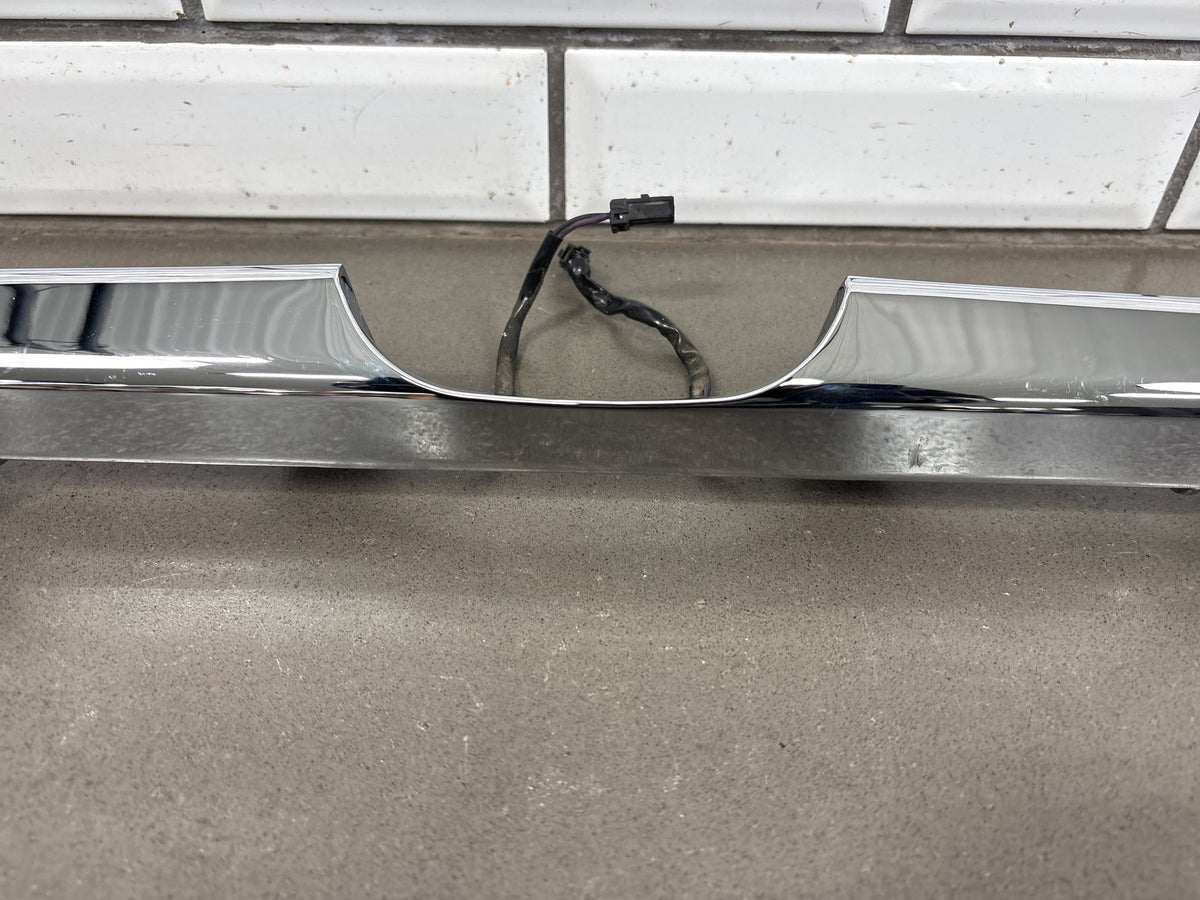 1999-2006 Harley Road King FLHR FLHRCI Rear Turn Signal Bar Chrome OEM 68510-74C