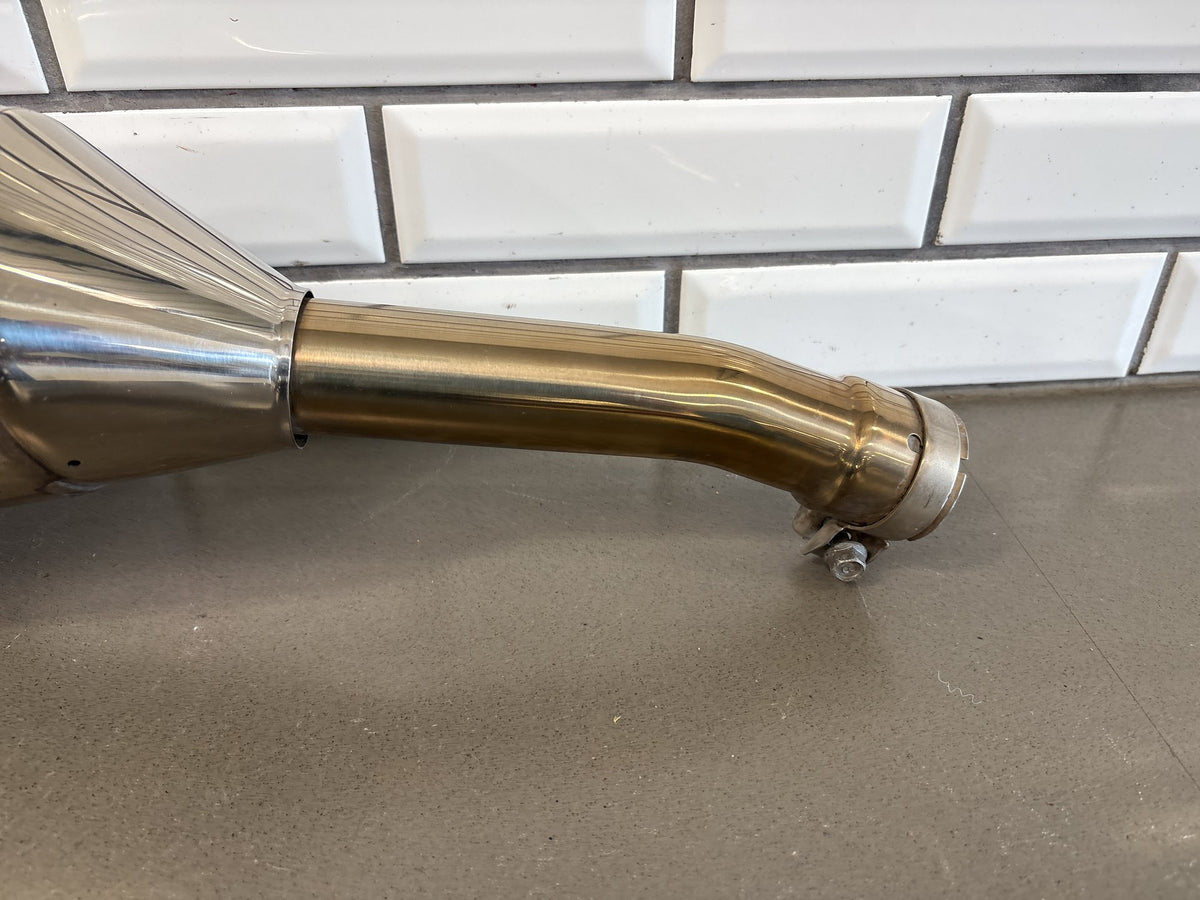 2006-2011 Yamaha FJR1300 Right Muffler Exhaust Silencer OEM 3P6-14720-00-00