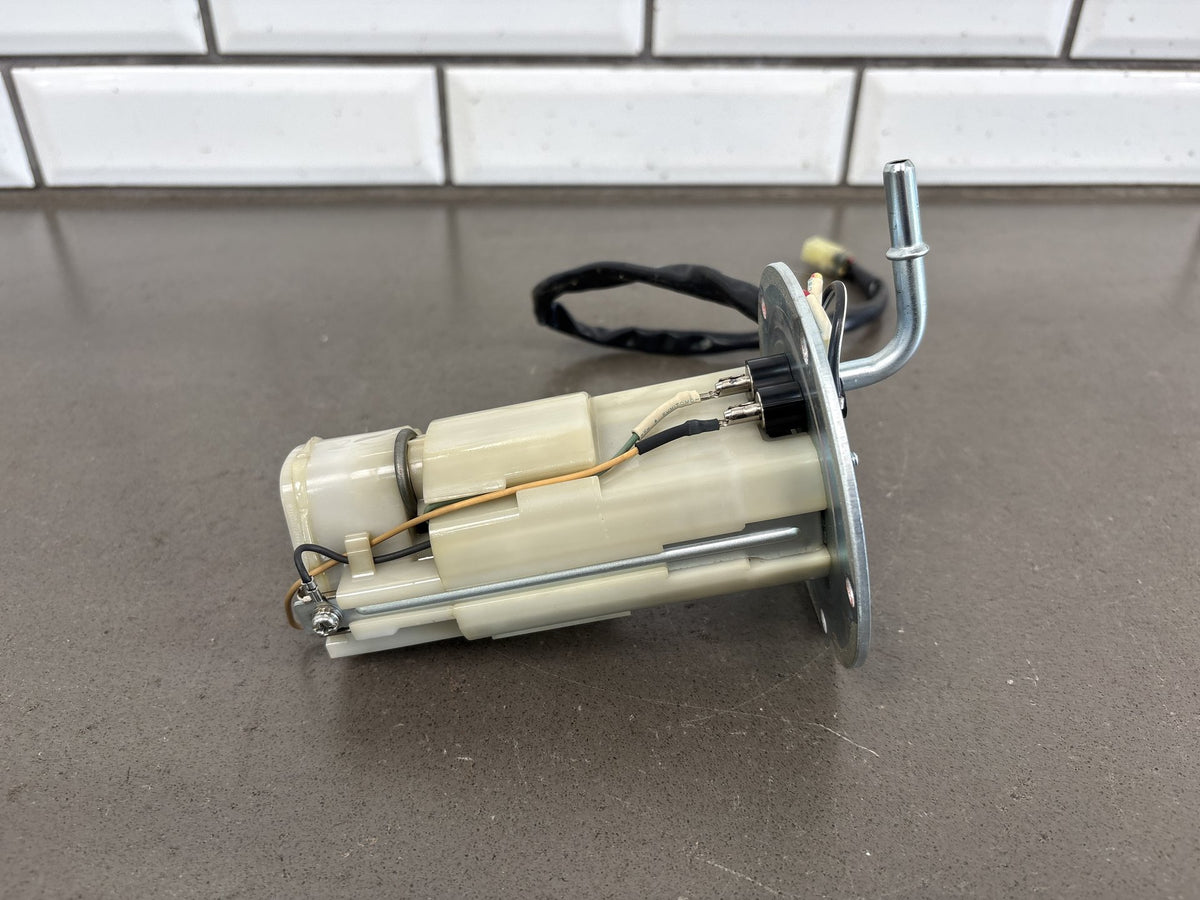 2010-2014 Kawasaki Concours 14 ZG1400 Fuel Pump 49040-0024