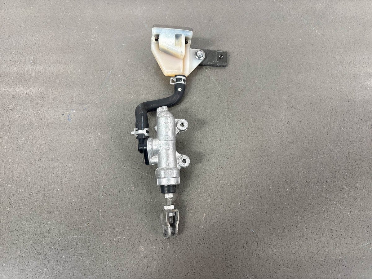 2006 Suzuki SV650 Rear Brake Master Cylinder Reservoir (Silver) OEM 69600-16G00