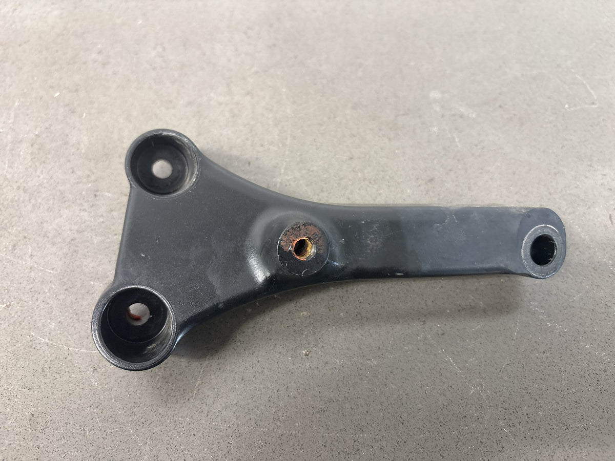 2010-2014 Kawasaki Concours 14 ZG1400 Engine Mount Brackets 32190-0424/0425