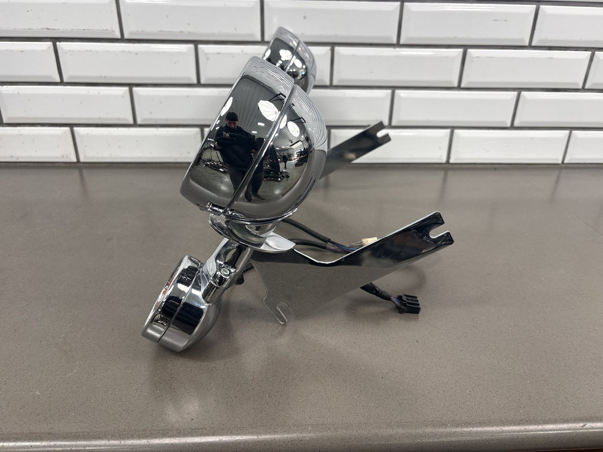 1994-2013 Harley Road King FLHR FLHRC Passing Lamp Bar Signals OEM 68712-94A