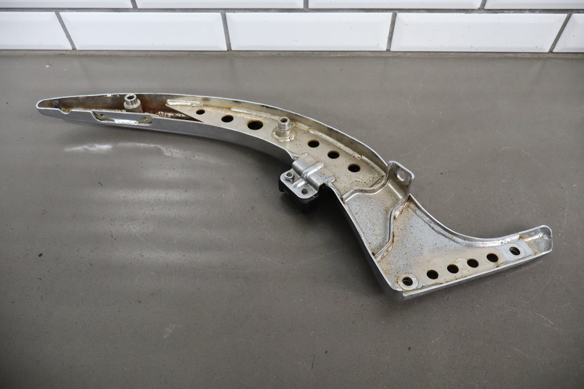 2001 Suzuki VL800 Volusia Rear Fender OEM with Chrome Trim Black White FP4