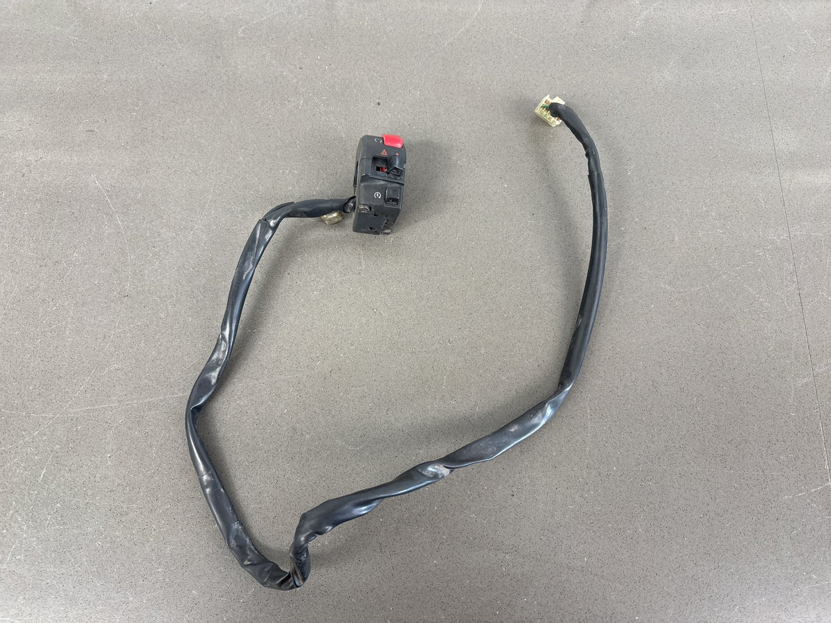 2006 Yamaha FJR1300A Right Handlebar Switch Kill Start Black OEM 3P6-83963-00-00