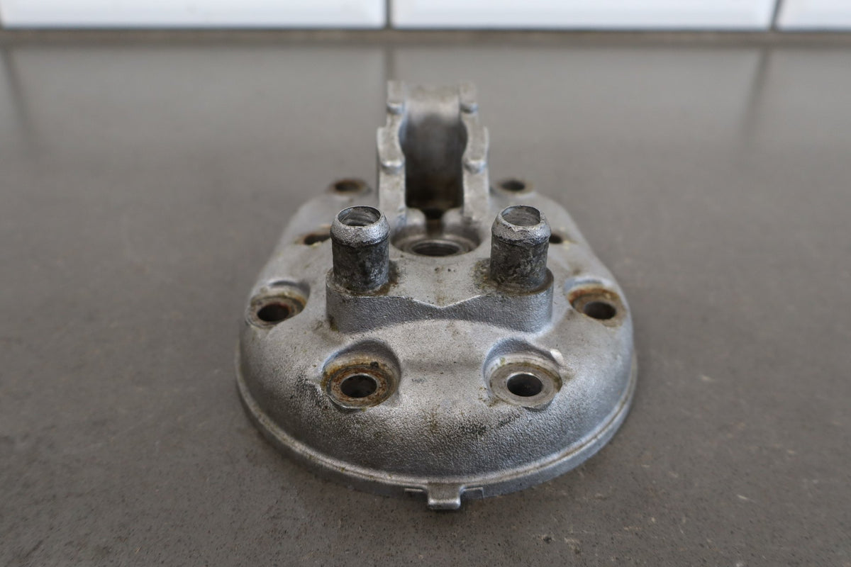 1992 Kawasaki KX250 Engine Motor Cylinder Head Cover OEM 11001-1368