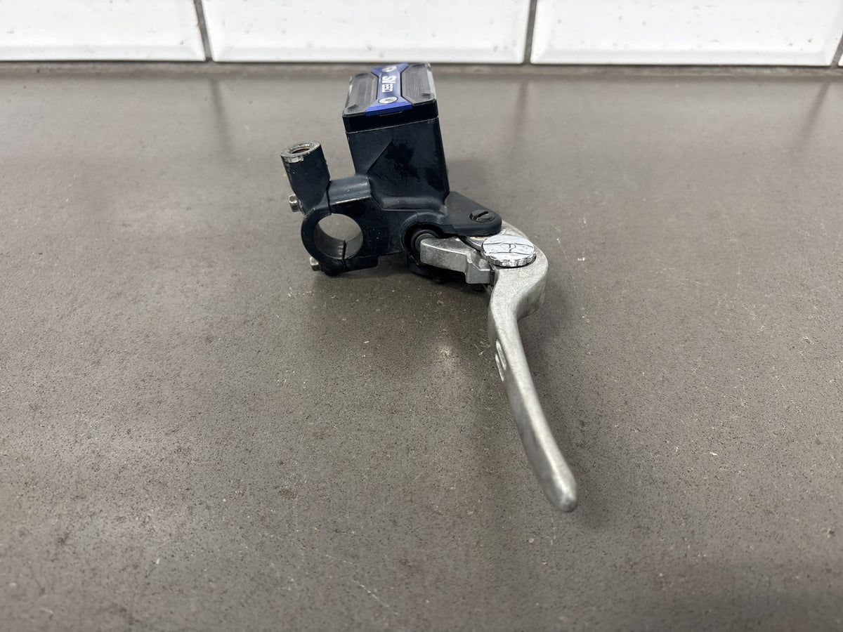 Front Brake Master Cylinder 2006 Suzuki SV650