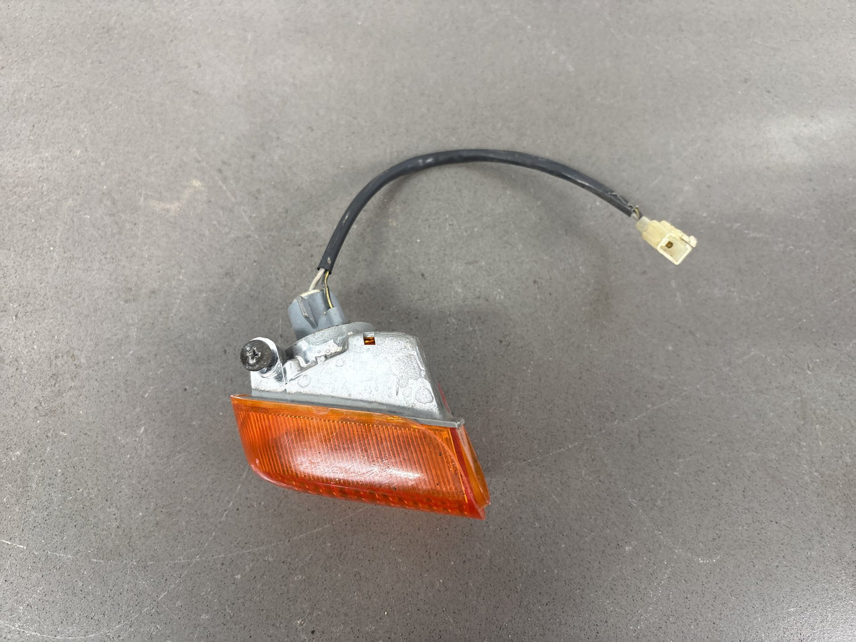 1992 Kawasaki Ninja ZX11 Front Turn Signals Pair Left/Right OEM