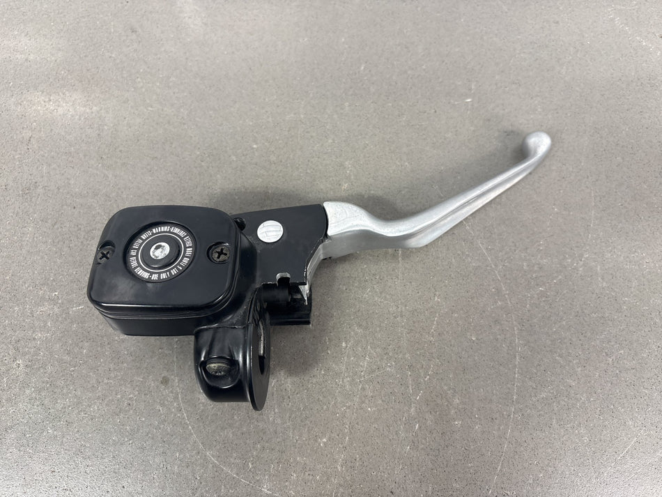 99-04 Harley Road King FLHR FLHRI FLHRCI Front Brake Master Cylinder 45013-96D