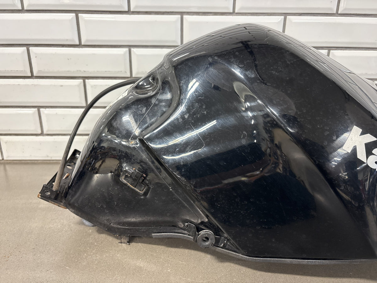 1992-1993 Kawasaki Ninja ZX-11 ZX1100C Fuel Gas Tank OEM 51003-5396-H8