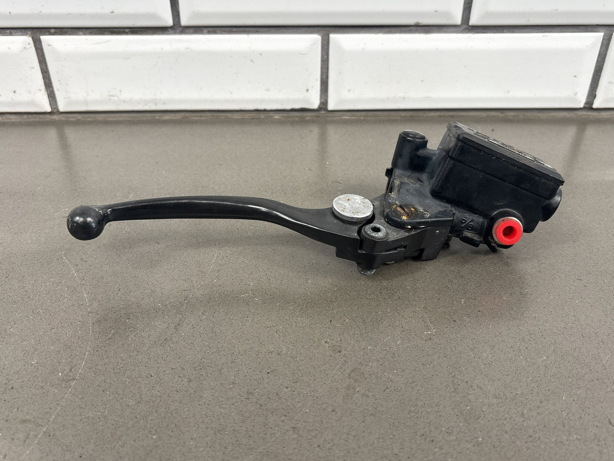 1990-1991 Kawasaki Ninja ZX-11 ZX1100C Front Brake Master Cylinder 43015-1378
