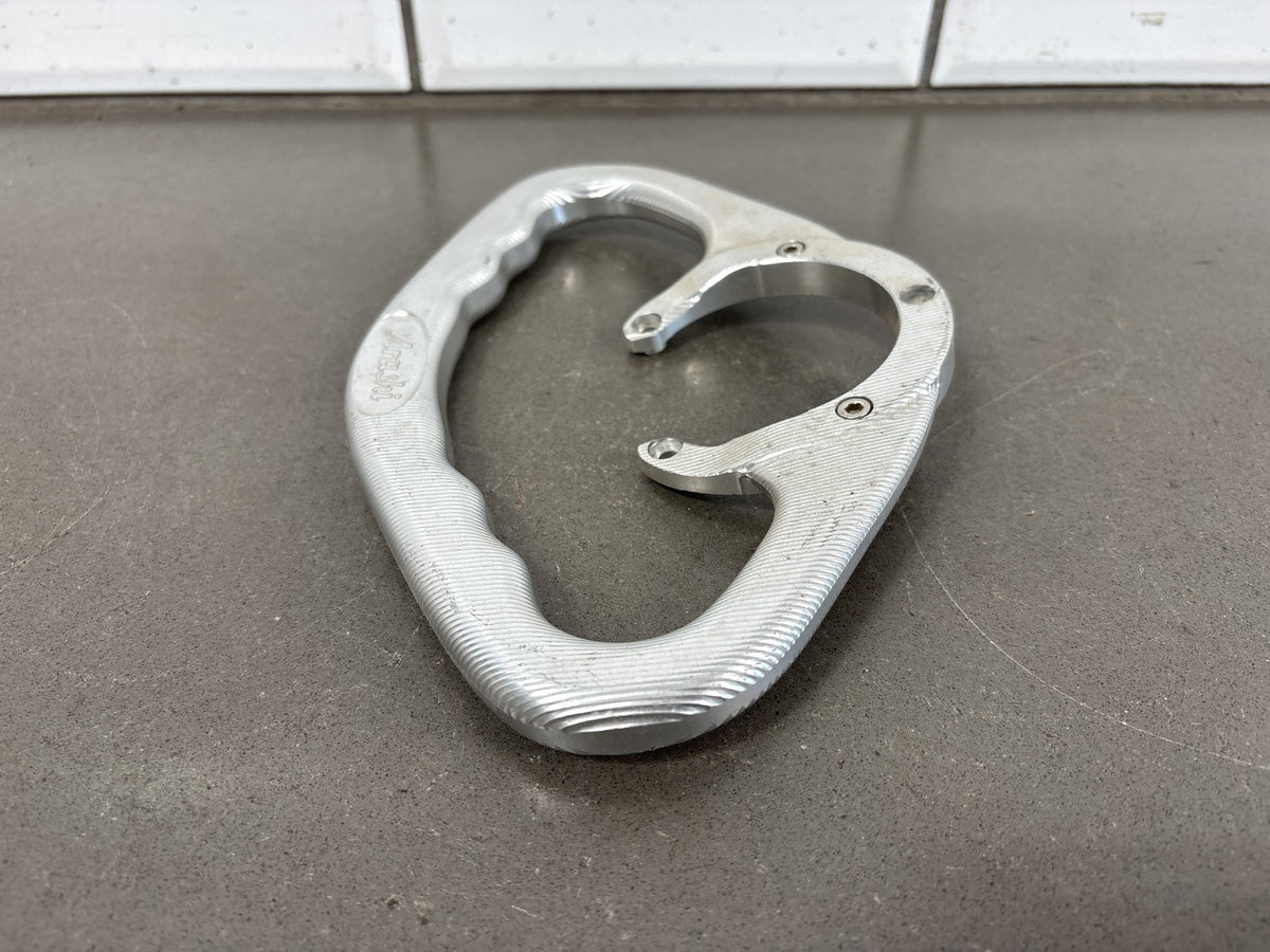 99-02 Yamaha YZF-R6 Arashi Aftermarket Tank Grab Handle Bar