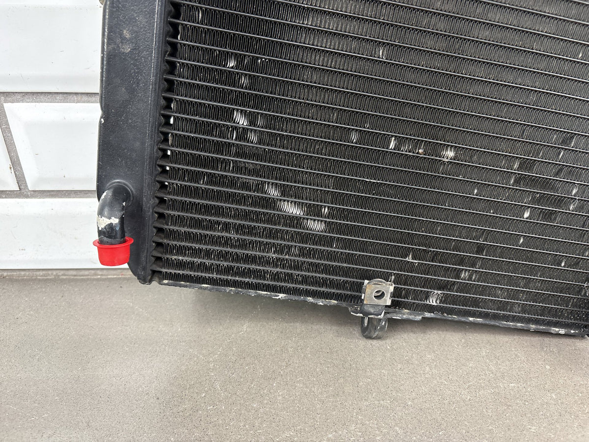 1999-2002 Yamaha YZF-R6 YZFR6 5EB Aluminum Radiator Cooling Core OEM
