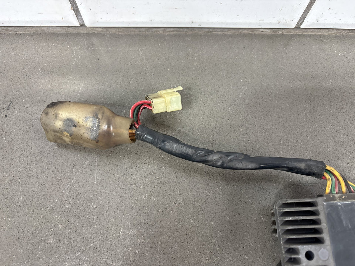 2002 Honda Interceptor 800 VFR800 Regulator Rectifier Corroded Connector OEM