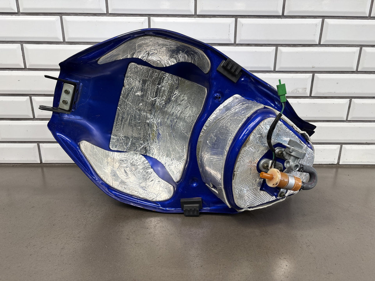 1999-2007 Yamaha YZF600R Fuel Gas Tank Blue Petcock Fuel Filter Scuffed OEM