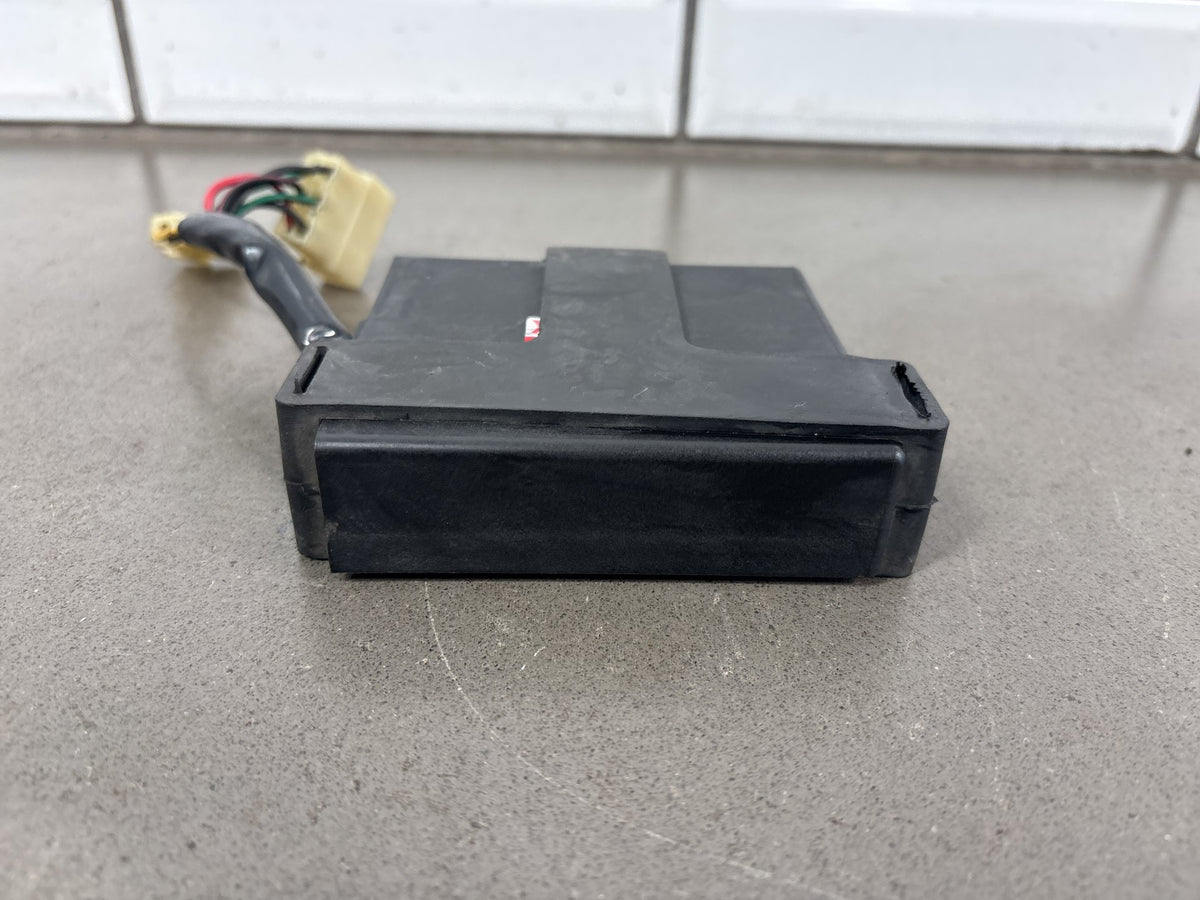 1990-1993 Kawasaki Ninja ZX-11 ZX1100C CDI Igniter Ignition Module 21119-1303