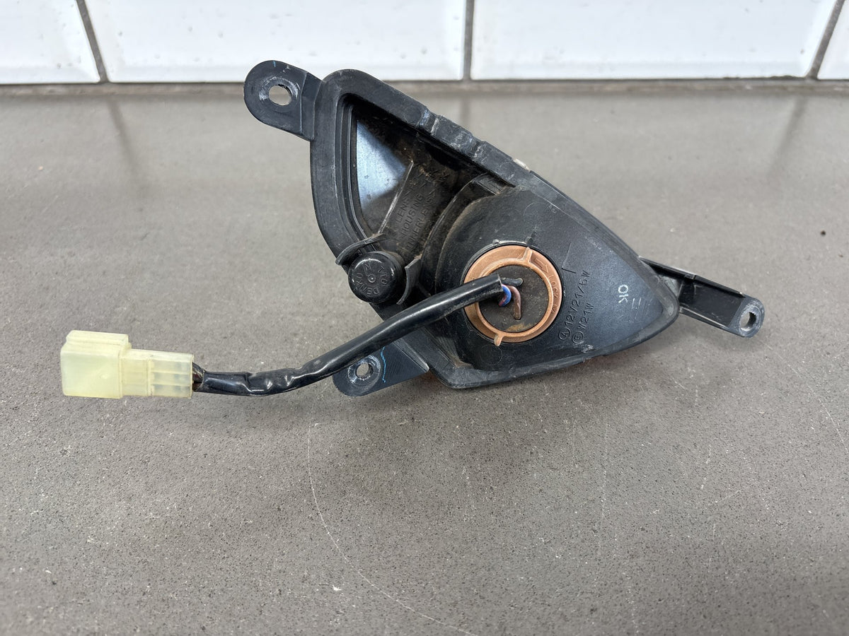 2006-2011 Yamaha FJR1300 Front Turn Signals Pair Left Right OEM 3P6-83310-00-00